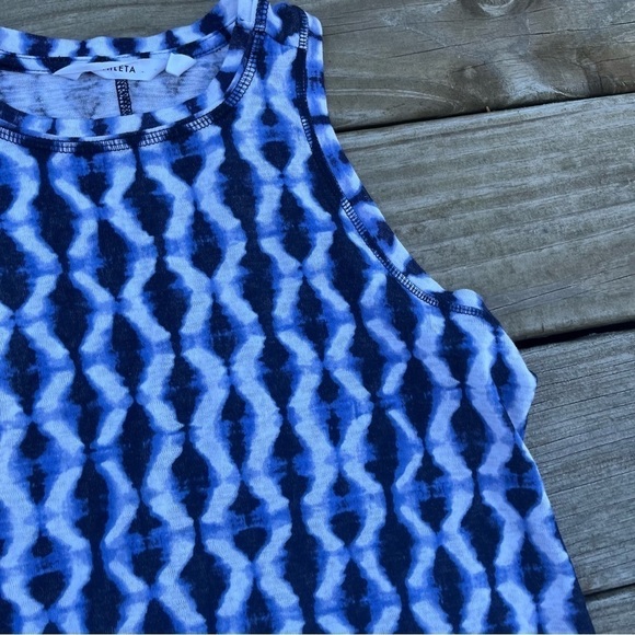 Athleta Blue Breezy Print Tie Dye Tank Top Size XXS - Picture 7 of 11